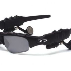 Les lunettes Oakley Thumps, la paire de lunettes intelligentes de&nbsp;Google