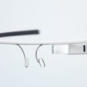Google Glass : la première prise en main à la&nbsp;loupe