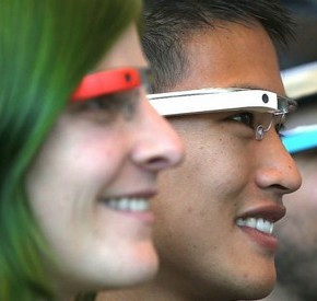 Les lunettes connectées très en vue au salon high-tech CES 2014 Las&nbsp;Vegas