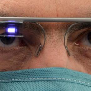 Santé. Le chirurgien opère avec des Google&nbsp;glass