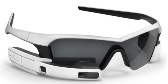 5-LI-qui-peuvent-bousculer-les-Google-Glass-4