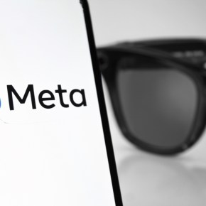 Ray-Ban Stories x Meta : les lunettes connectées débarquent en&nbsp;France