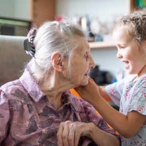 Les lunettes connectées : un outil pour tous les&nbsp;âges