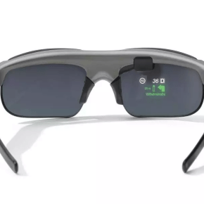 BMW mise sur les lunettes connectées pour les&nbsp;motards